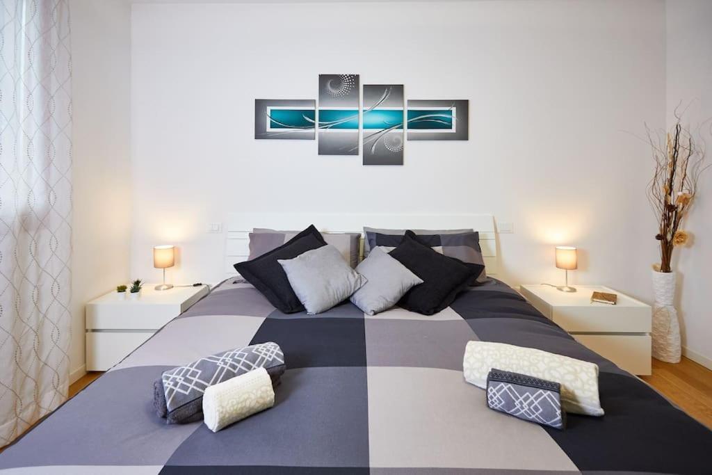 Center Aviano Comfort Suite Free Parking Wifi מראה חיצוני תמונה