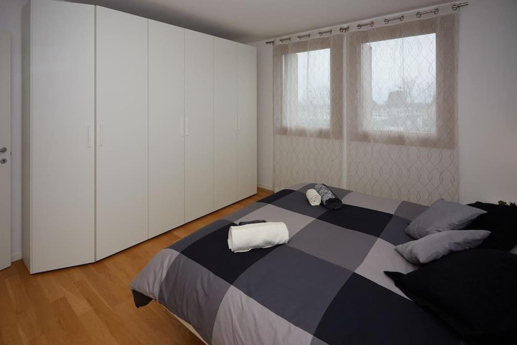 Center Aviano Comfort Suite Free Parking Wifi מראה חיצוני תמונה