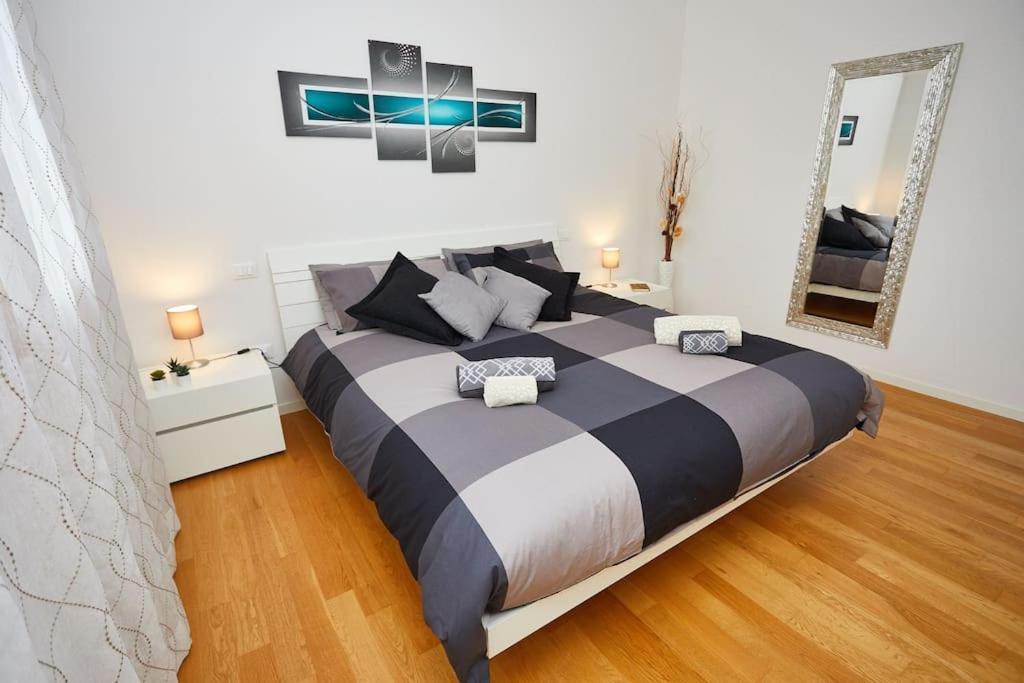 Center Aviano Comfort Suite Free Parking Wifi מראה חיצוני תמונה