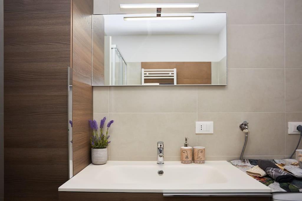 Center Aviano Comfort Suite Free Parking Wifi מראה חיצוני תמונה